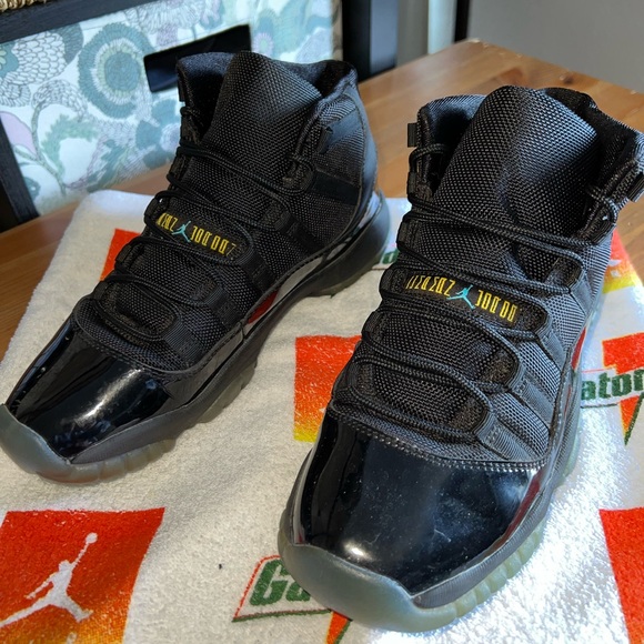 Jordan 11 Gamma Blue (GS)
Worn. No box.
5.5Y = Women’s 7 - Picture 2 of 4